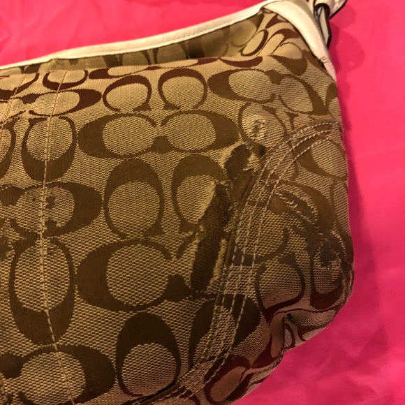 Vintage Signature Coach Hobo - Picture 6 of 8